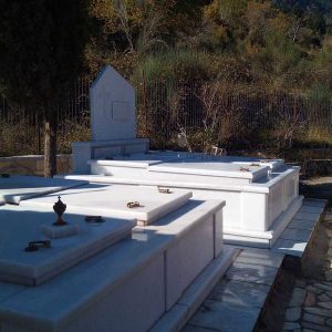 marmara-mnimeia-kontogianis-agrinio3